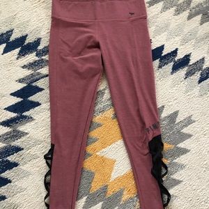 Vs pink ultimate yoga leggings